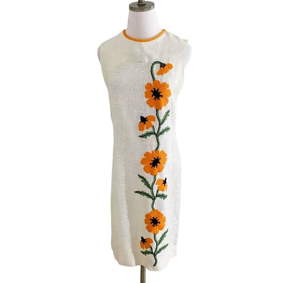Vintage Dresses & Skirts - Vintage Tammy Andrews Cream/Orange Sleeveless Pencil Dress Floral Crewel Detail